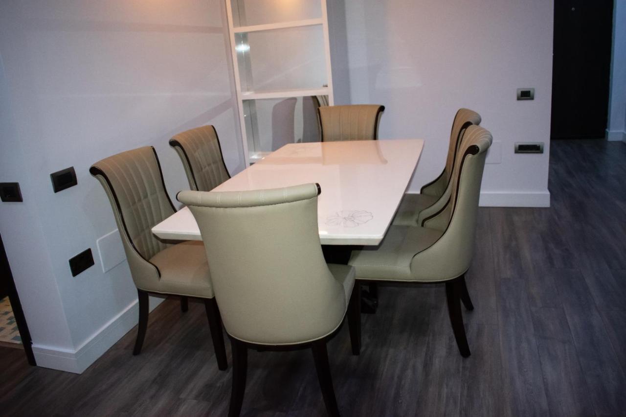 Apartament Valcea Appartement Râmnicu Vâlcea Buitenkant foto